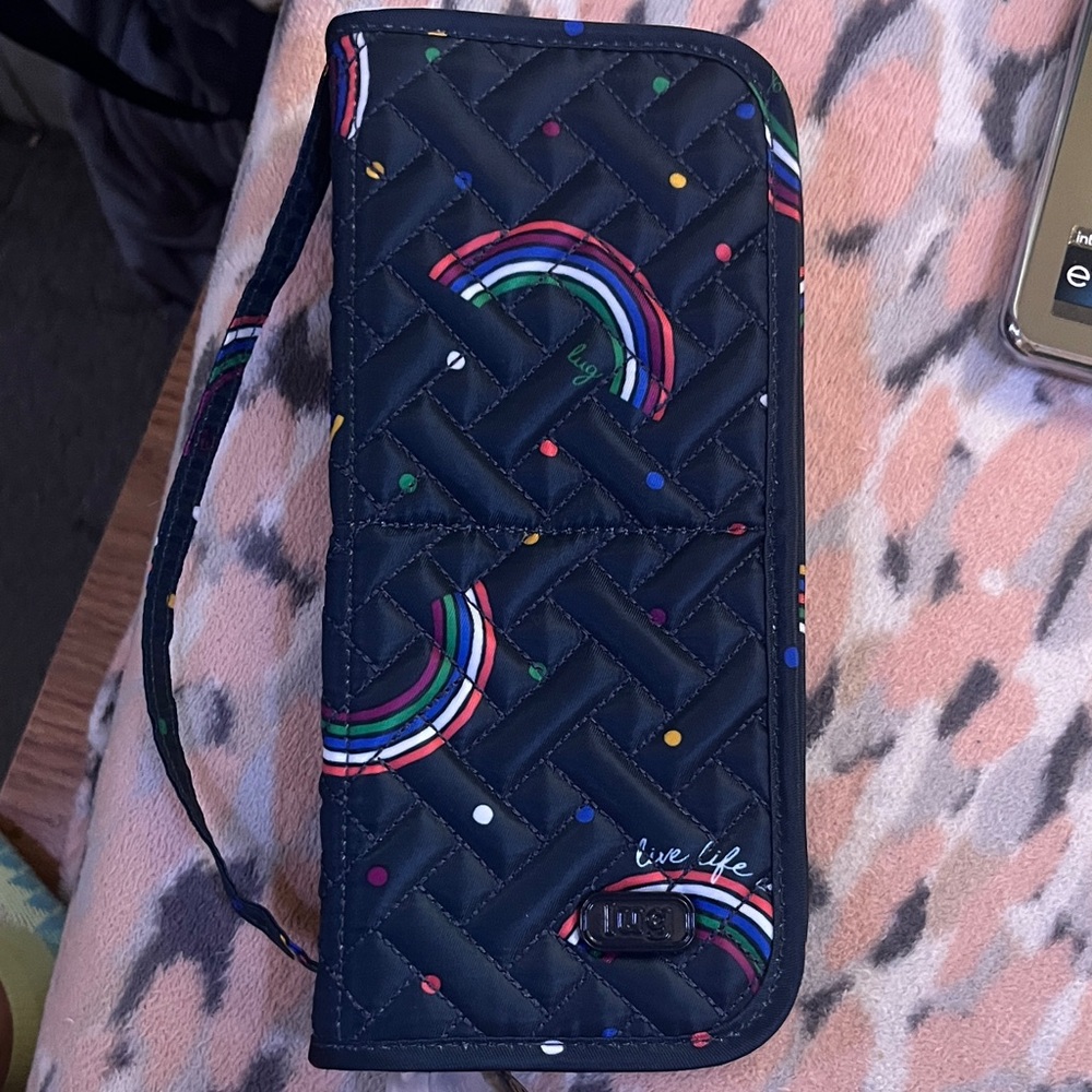 Lug Quilted Wristlet brush holder